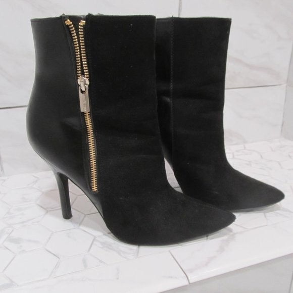 Jennifer Lopez Half Boots with Zipper on Sides - Picture 3 of 16